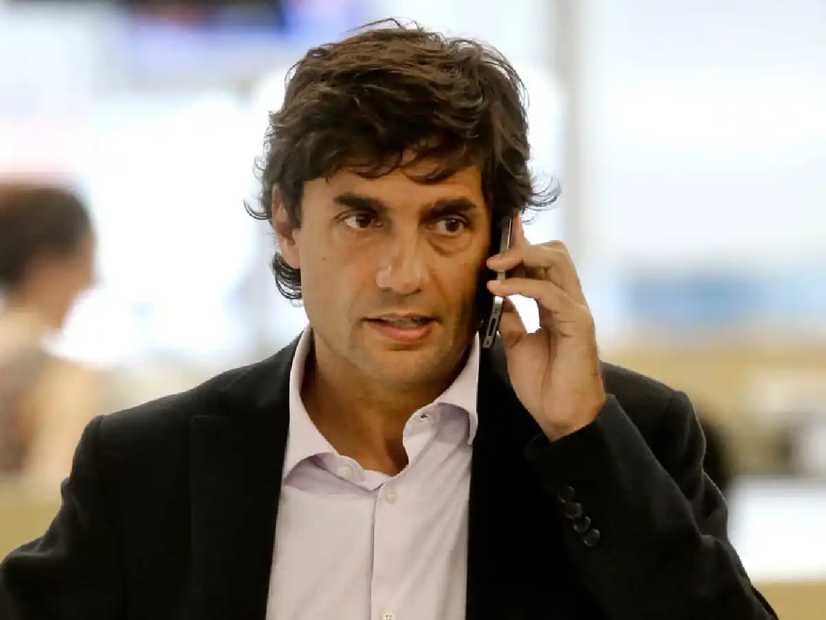 Asume Lacunza y anuncia su plan para calmar los mercados