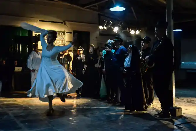 A partir de este jueves se ofrecen las visitas guiadas dramatizadas en la Vieja Estación