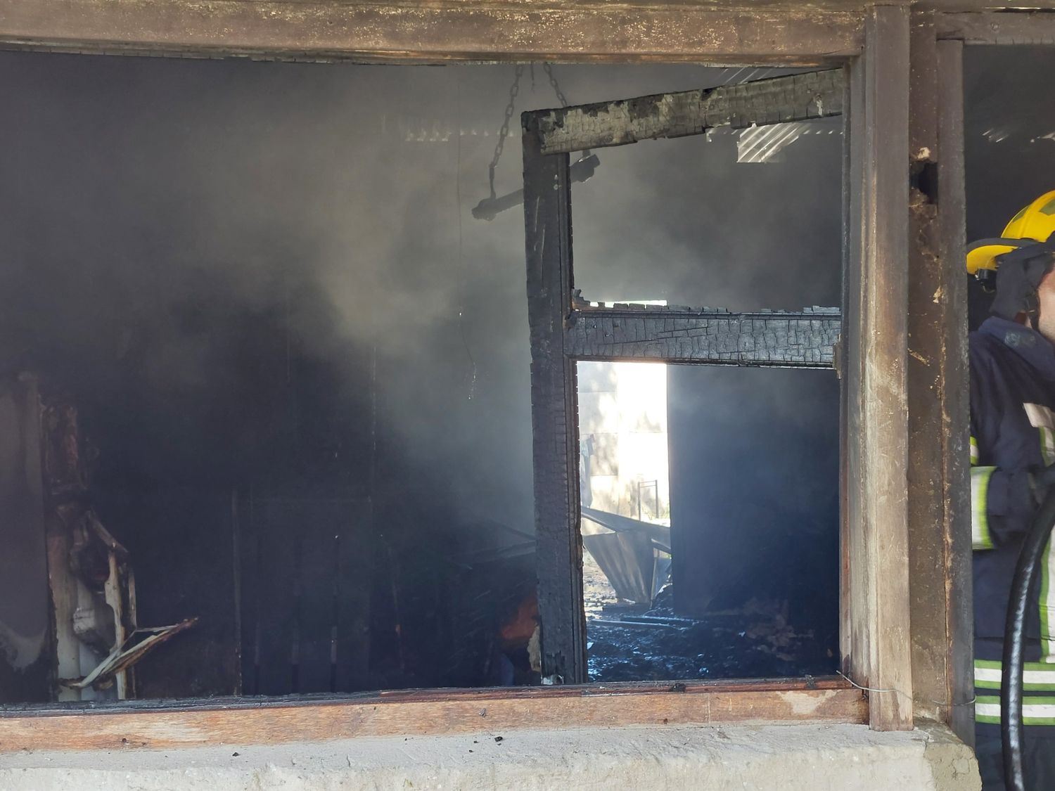 bomberos incendio barrio américa 00