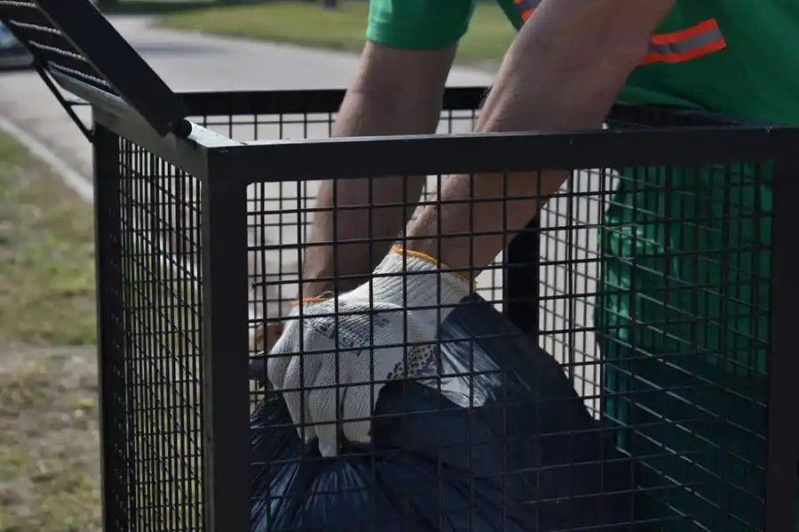 La recolección de residuos de patio cumplimenta el mes en el sector 4