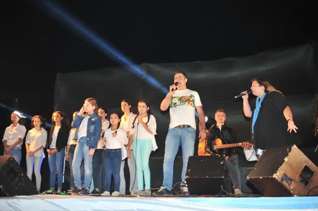 Ardió el fogón de la tradición en Pueblo Belgrano