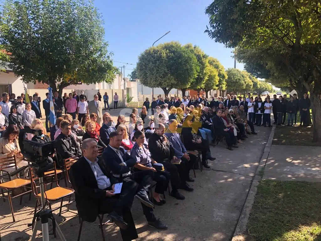 Chovet: Bodas de Diamante del Colegio Secundario