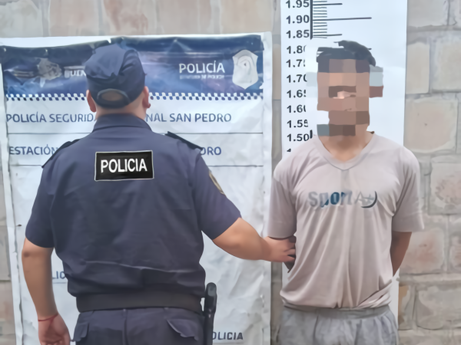 Quiso robar frutas del patio de una vivienda y fue aprehendido