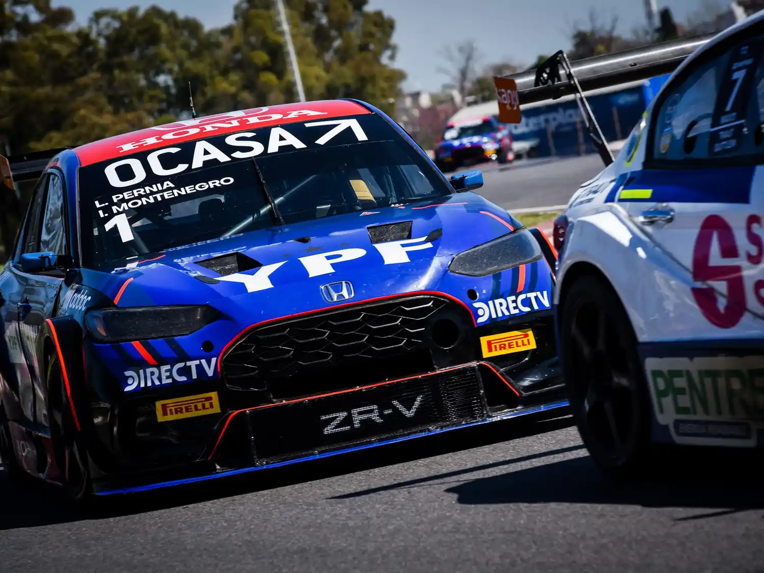 Leonel Pernía terminó lejos en el shakedown