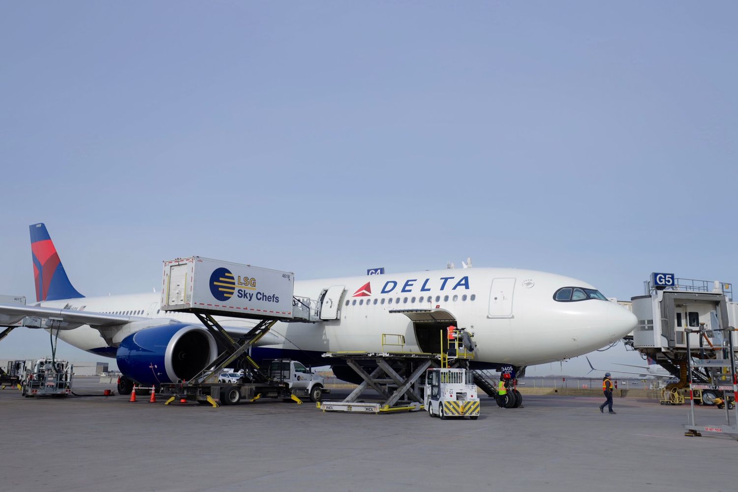 Delta Reconnects Minneapolis and Japan After Three Years