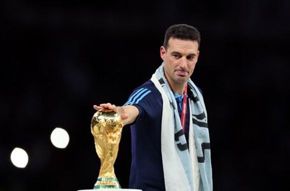 Lionel Scaloni fue elegido como el mejor entrenador del mundo