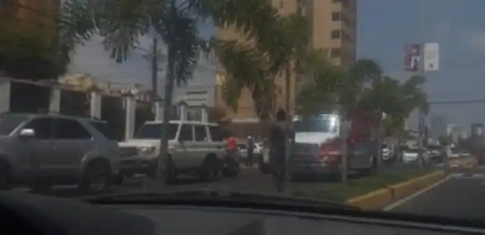 Explota granada en comercio de Maracaibo
