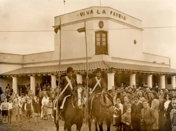 83° aniversario de la inauguración del edificio del Museo Pampeano