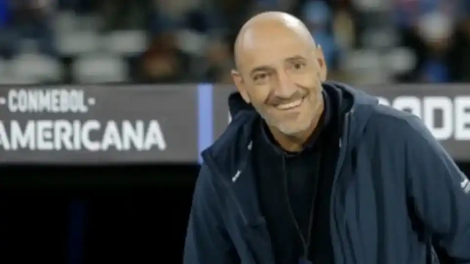 Duró es el DT de Deportivo Riestra.