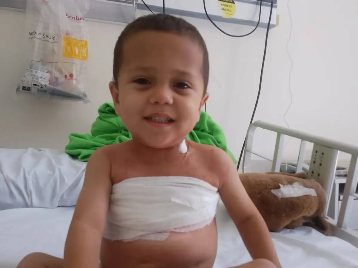 Stefano, el niño gualeguaychuense con síndrome de intestino ultra corto, fue operado con éxito en el Hospital Italiano