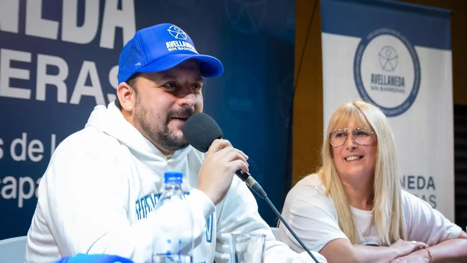 La apertura del encuentro estuvo a cargo del senador provincial Emmanuel Santalla.