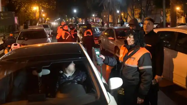 Rosario: remitieron 34 vehículos al corralón por alcoholemia