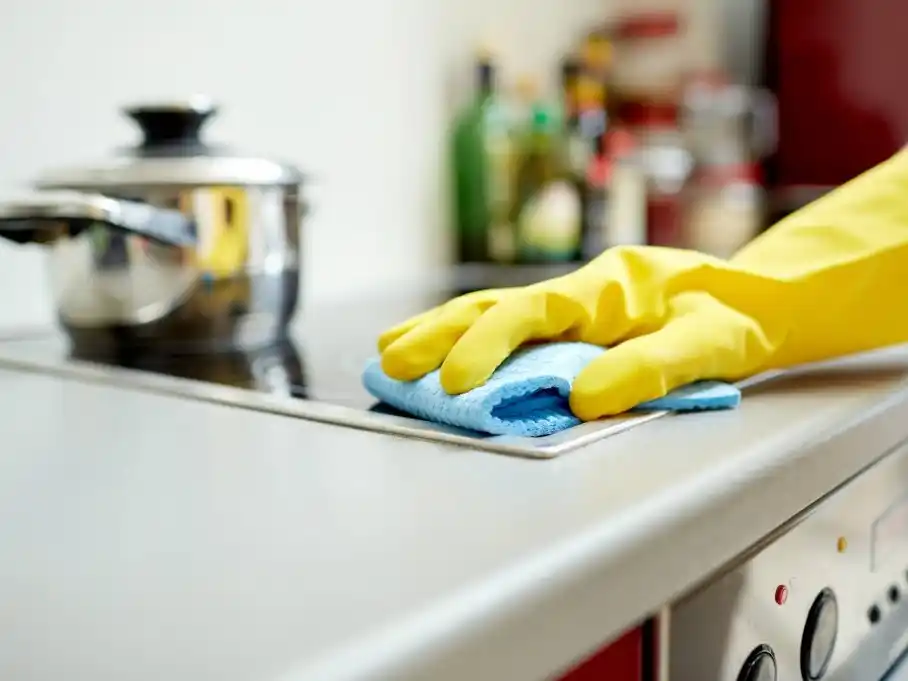 Oficializan aumento y bono para el personal doméstico: cómo quedan las escalas