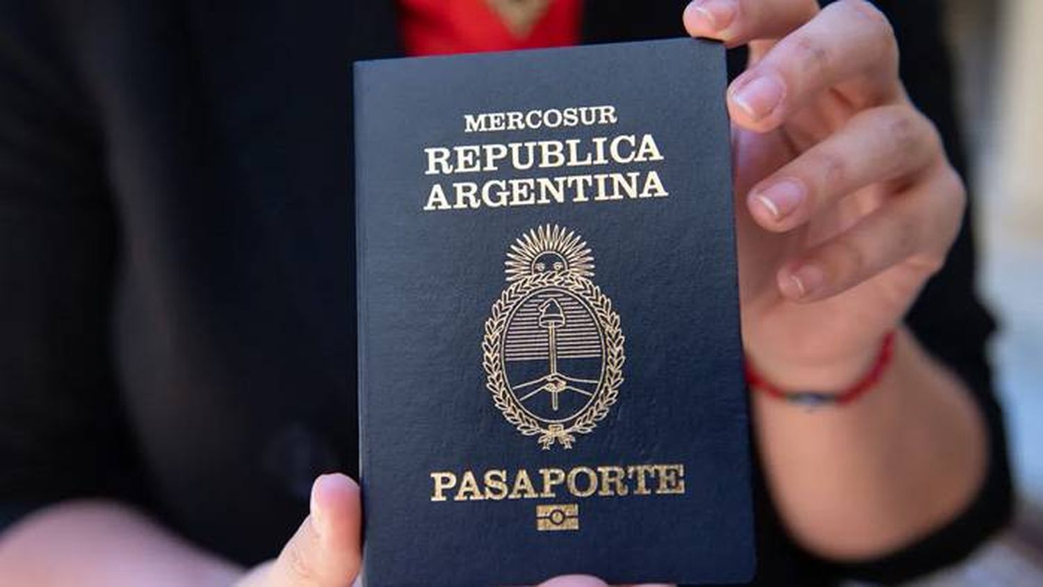 El Renaper anunció que normalizó la emisión y entrega de pasaportes