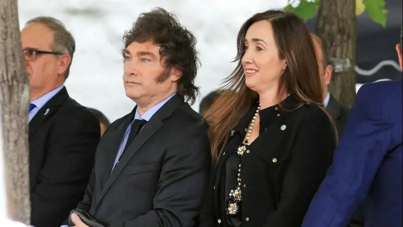 Milei se mostró con Villarruel en el acto por el aniversario del atentado a la embajada de Israel