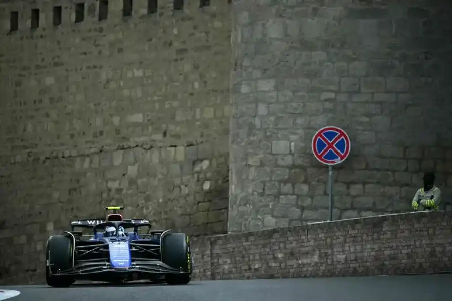 Franco Colapinto consiguió un histórico octavo puesto en el GP de Azerbaiyán