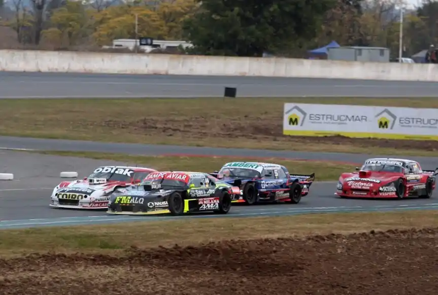 TC Pista: Morro Iglesias repuntó desde el fondo y llegó entre los 20 en Rafaela, pero lo recargaron y quedó 21°