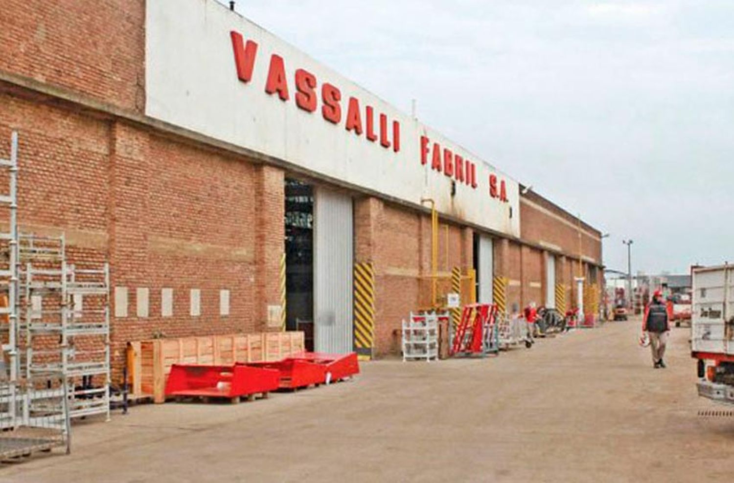 Triste Navidad en Firmat: 52 despidos en la fábrica Vassalli