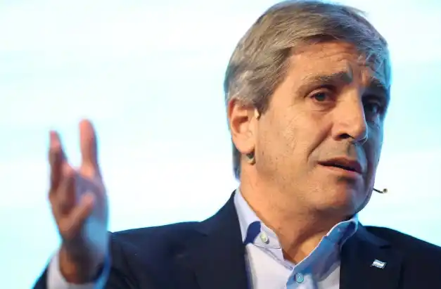 El ministro de Economía, Luis Caputo.