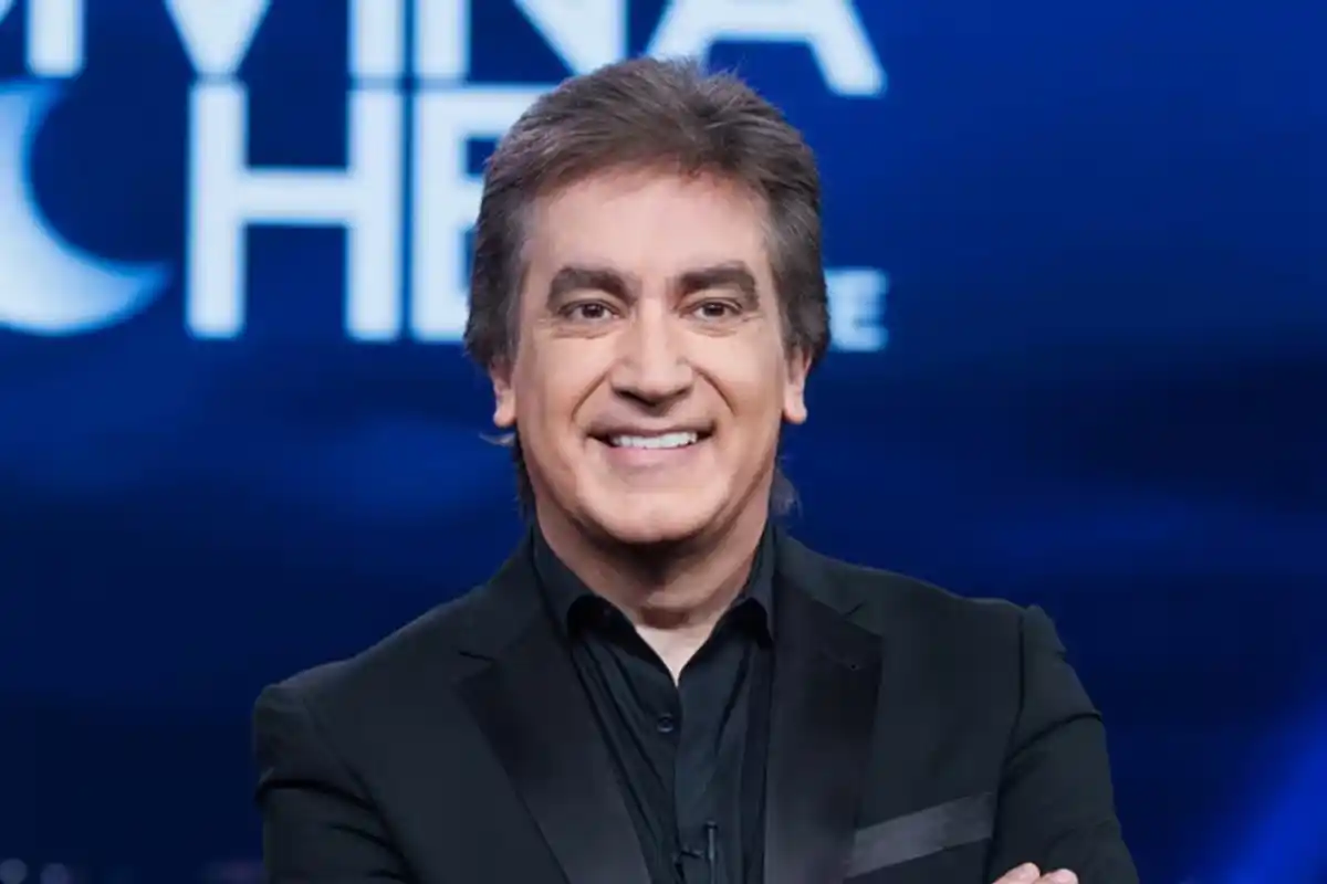 Si bien no habrá una oficialización inmediata de su candidatura, el pastor comenzará a reconocer en público el armado político que trabaja para posicionarlo como candidato.