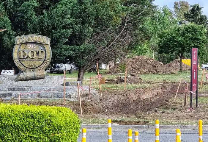 La oposición pidió información al Ejecutivo sobre el Hito Urbano