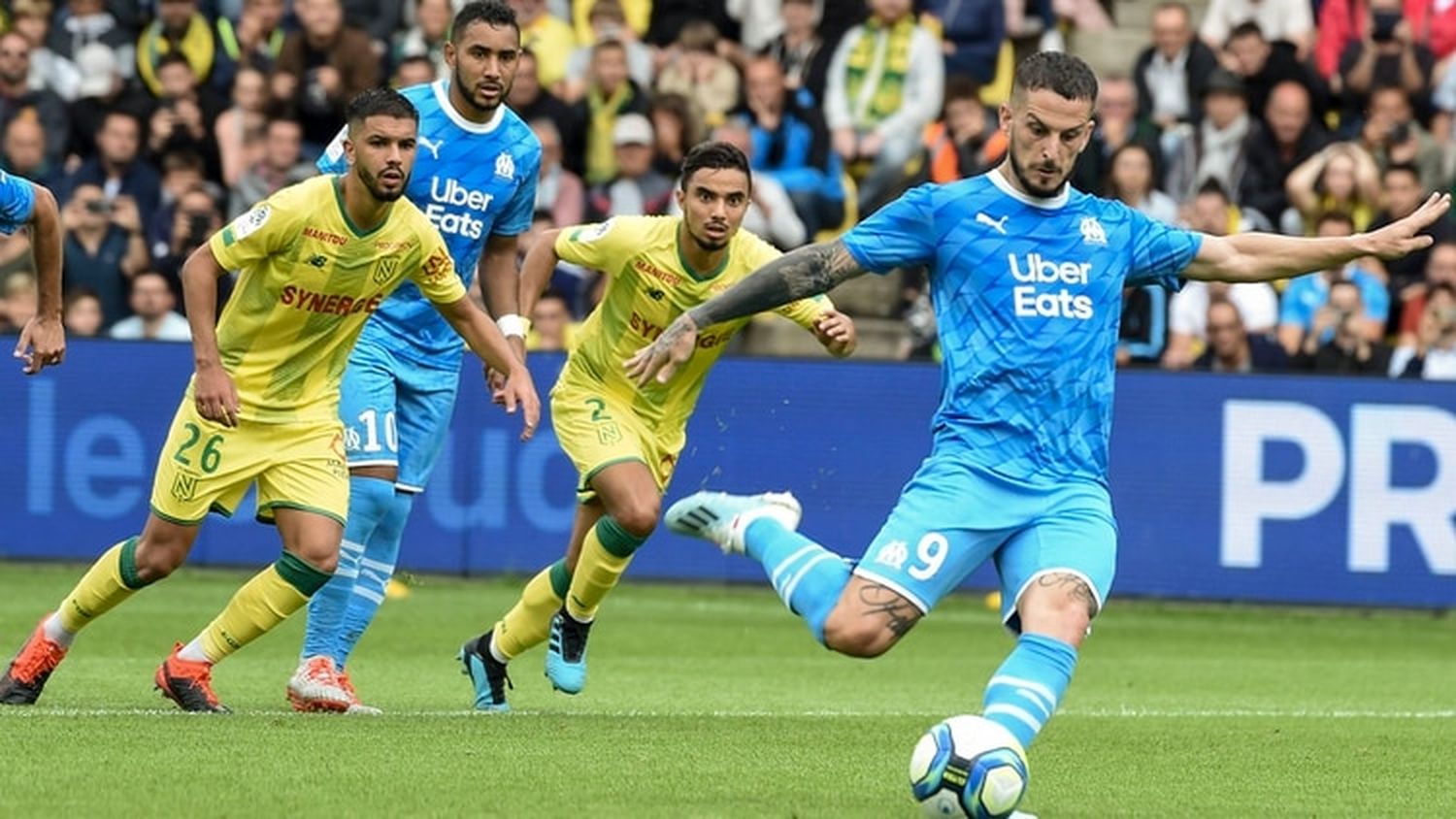 Benedetto falló un penal en su debut como titular