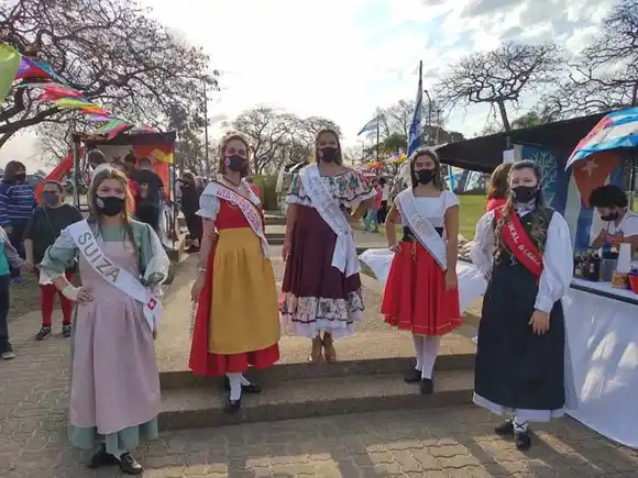Gala de Talentos de Inmigrantes Unidos de Concordia