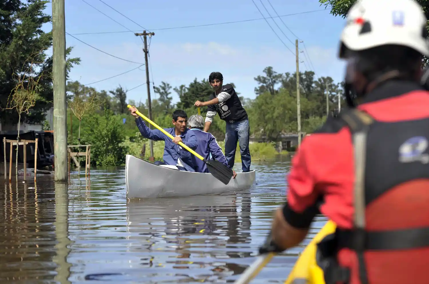 Temporal: El Río Luján bajó 55 centímetros pero aún hay evacuados