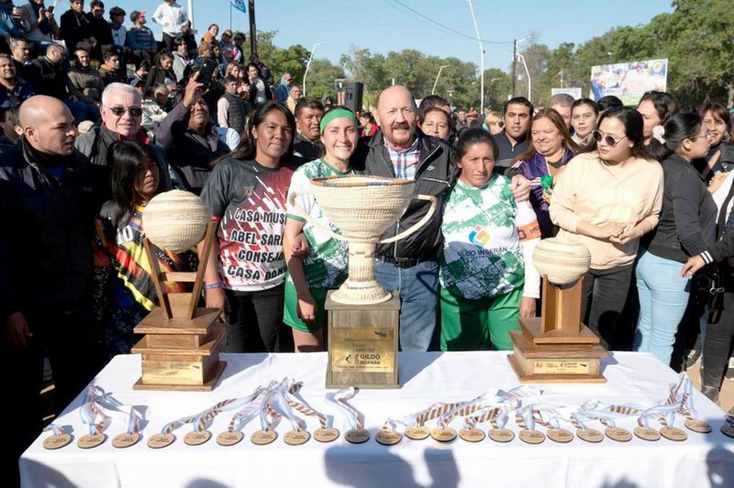 El Torneo de La Amistad
tuvo su acto de apertura