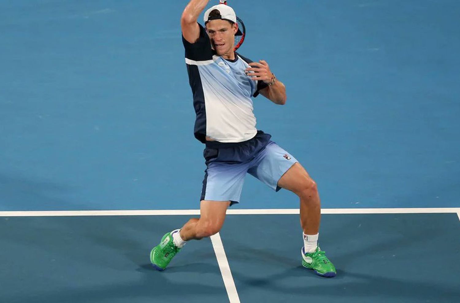 Schwartzman barrió a Coric y Argentina se metió en cuartos de final