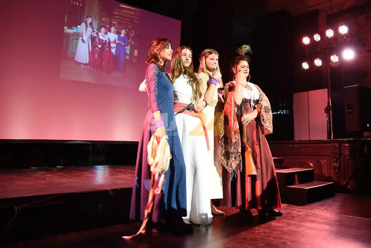 “Insolentes” se presentará en el Teatro Ideal de Venado Tuerto