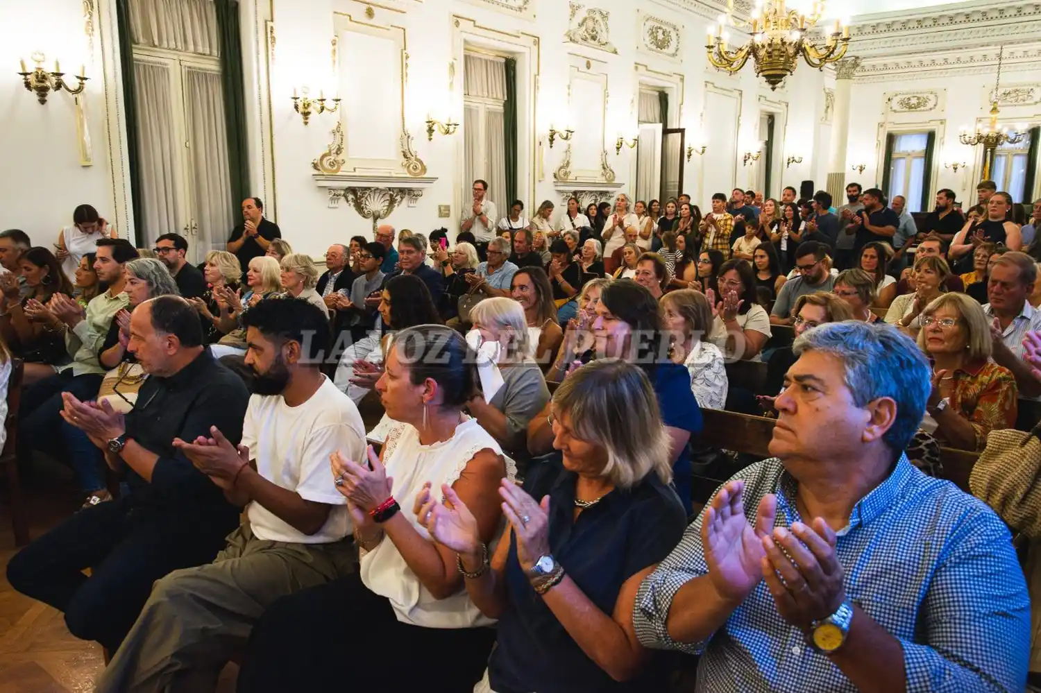 Reconocimiento a mujeres destacadas