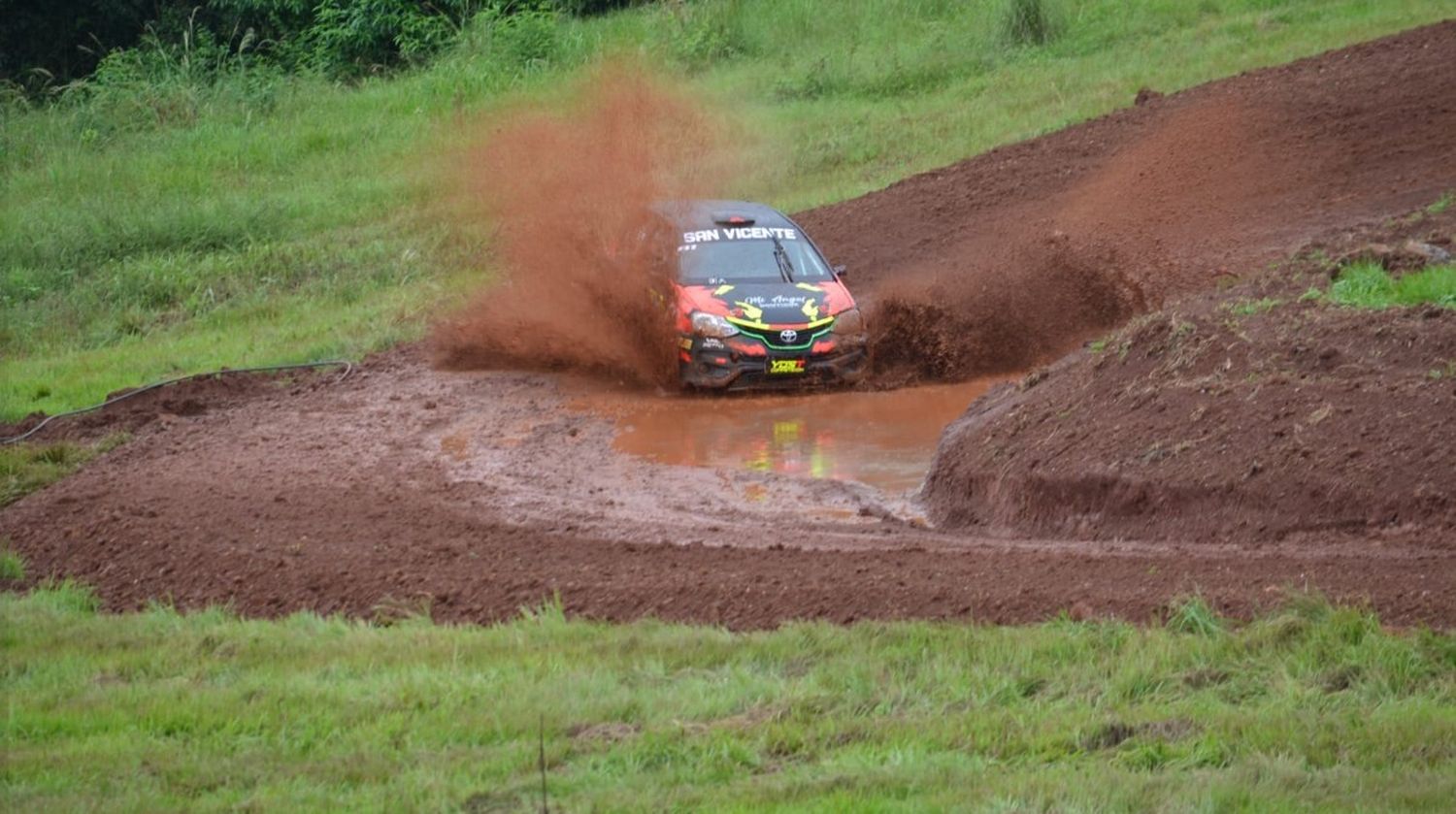 Rally de El Soberbio: El Calor, el barro, la lluvia y la emoción consagro a Paulus-Brunner como ganadores