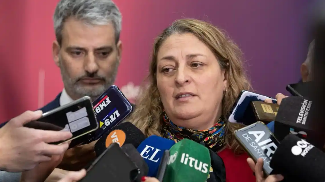 La ministra de Salud de la Provincia, Silvia Ciancio, habló ante la prensa.
