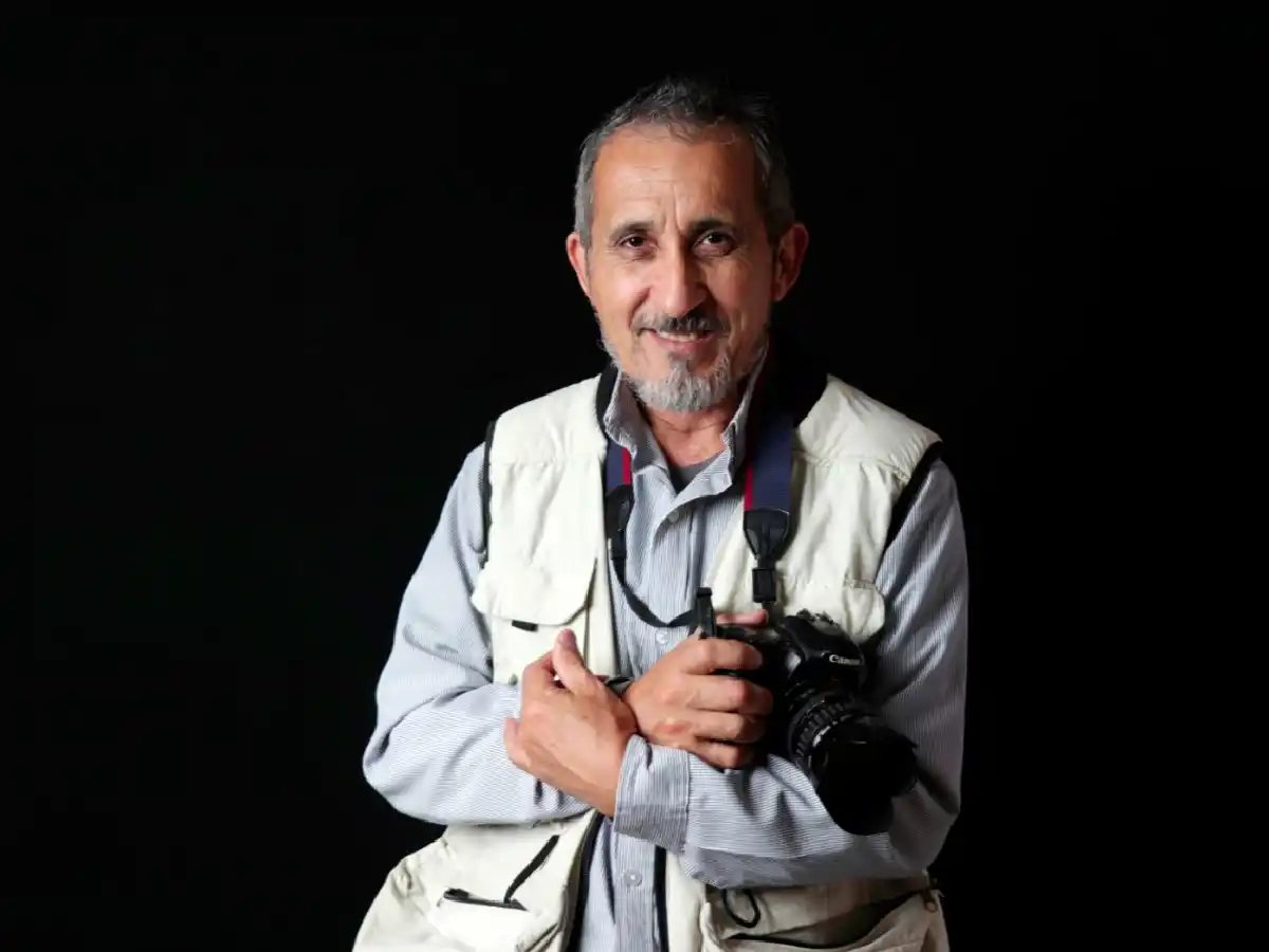  Fotoperiodismo: el  testimonio de una pasión que nació con la democracia      