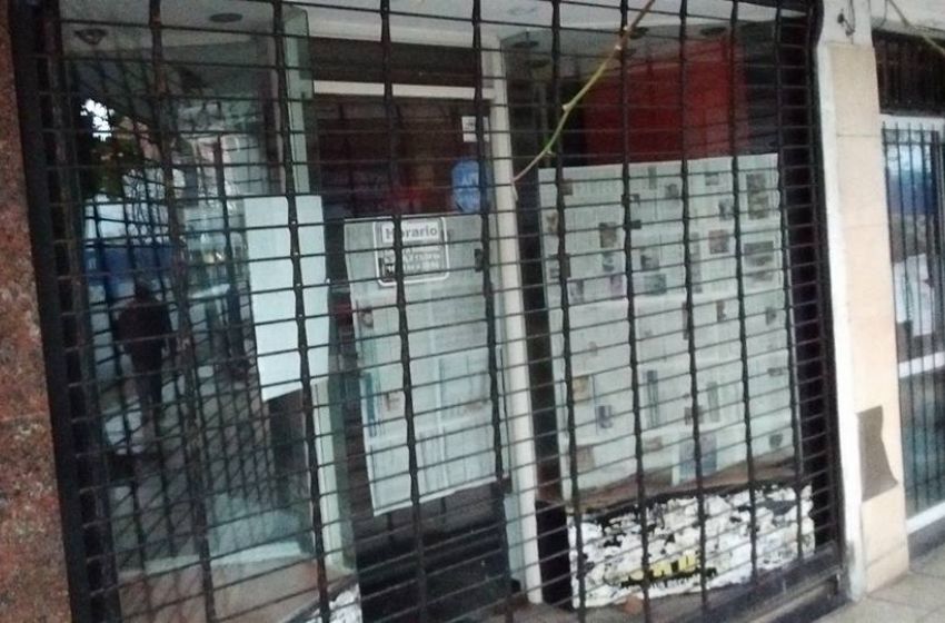 Comercios: "Hay una caída importante de fuentes de trabajo"