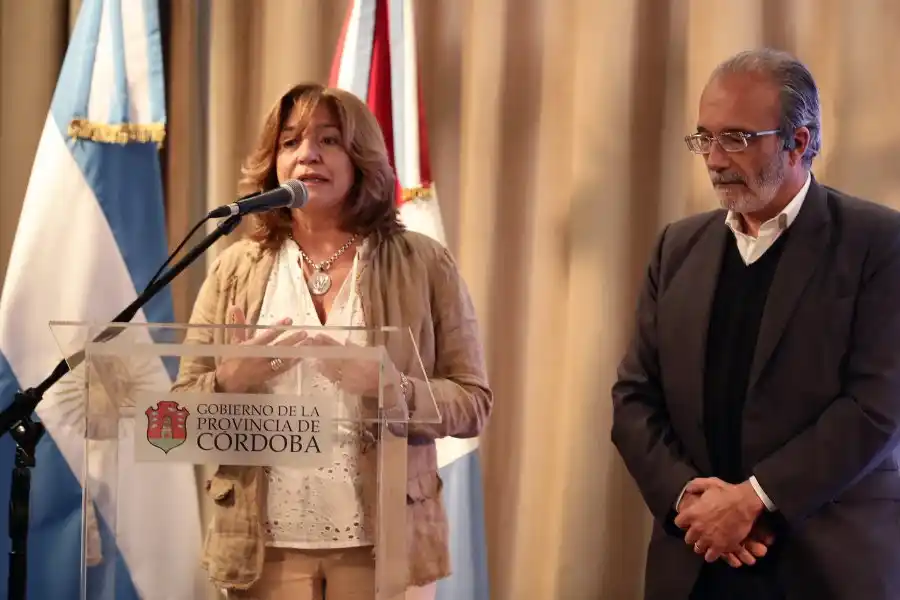 Acueducto biprovincial: Santa Fe y Córdoba presentaron la megaobra en Capital Federal