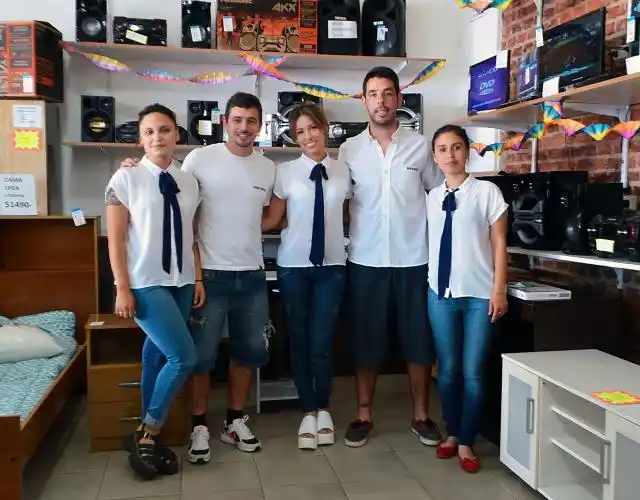 “Mundo Mueble” festeja su tercer aniversario de vida

