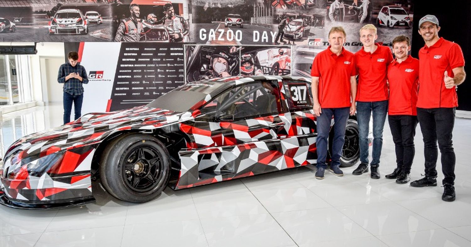 Con Gianini, se vienen los ensayos del Camry