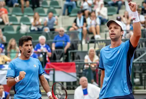 Zeballos y González le dieron la clasificación al Grupo Mundial a Argentina