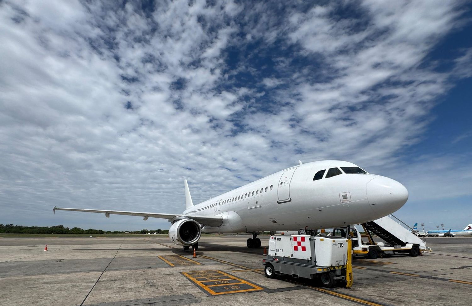 First Airbus A320 for Flybondi Lands in Argentina