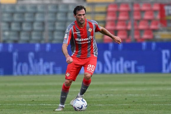 Se conoció la sanción al futbolista "Mudo" Vázquez por insulto racista