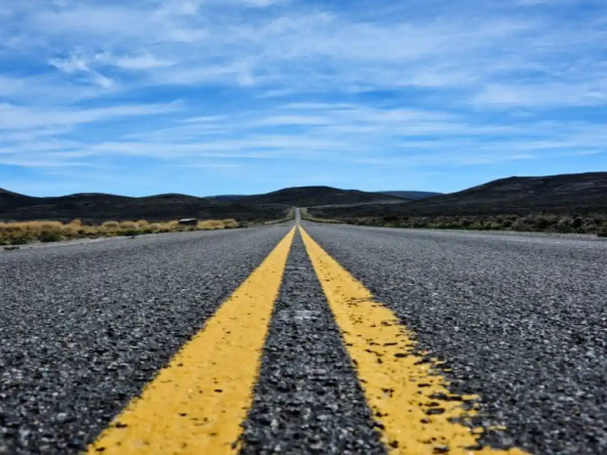 El consumo de asfalto alcanzó una cifra histórica con 63.500 toneladas en octubre