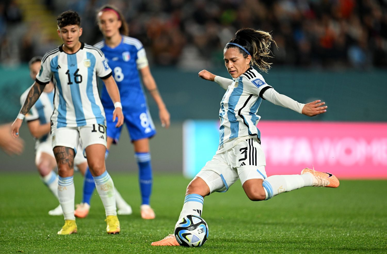 Las chicas de Argentina se miden ante Sudáfrica.