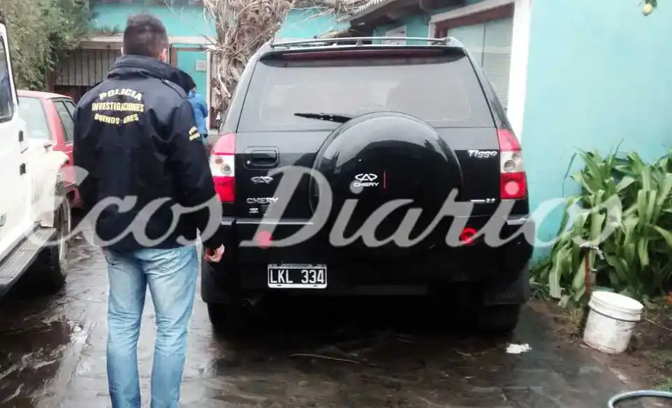 Secuestraron cuatro armas de fuego y dos vehículos “mellizos”
