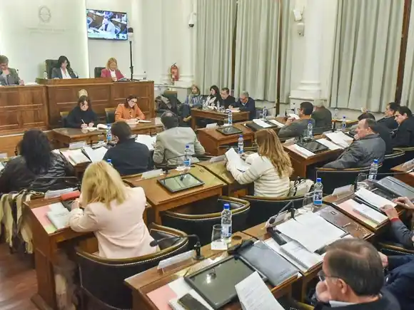 “La UADER no puede ser usada para colonización ideológica”