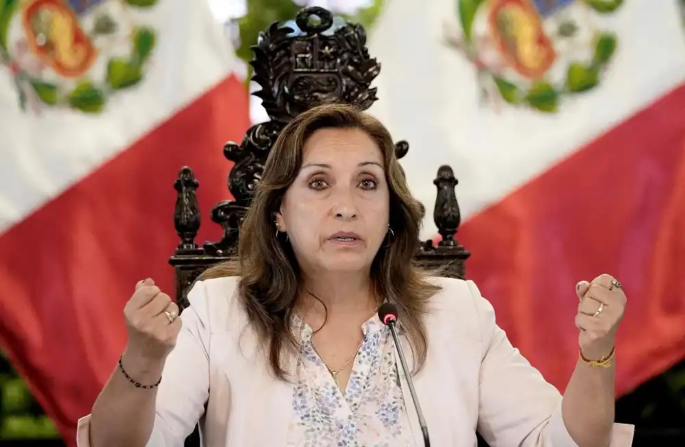 Dina Boluarte.