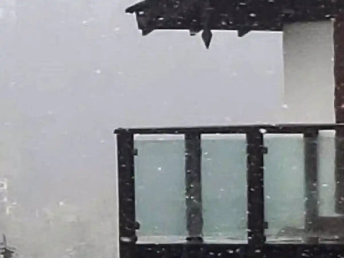 Octubre inició con una  sorpresiva nevada en La Cumbrecita