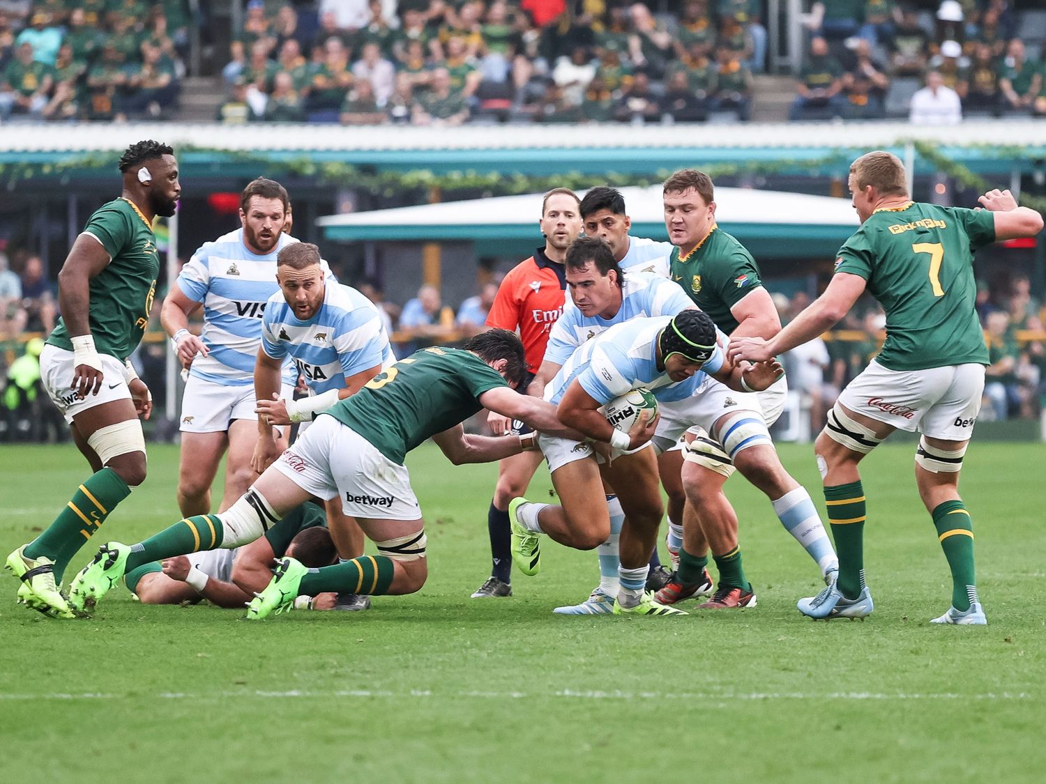 Derrora argentina 67 a 30 ante los Springboks.Foto:@lospumas