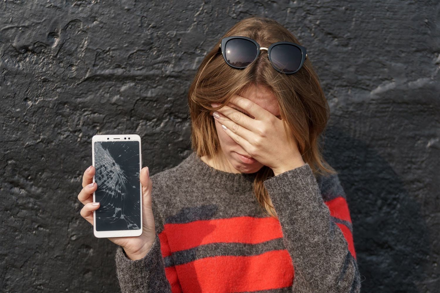 Alertan por un fondo de pantalla que puede dañar seriamente el celular